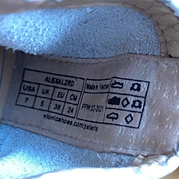 VIONIC Alexa Women's Orthotic Ballet Flat White Lizard sz 7 Snake - Picture 7 of 8